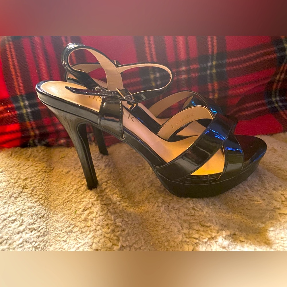 Black Allegra k high heels. Size 7. Worn once. Great condition.
